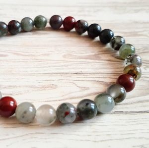 🖤3/$30🖤 African Bloodstone Bracelet